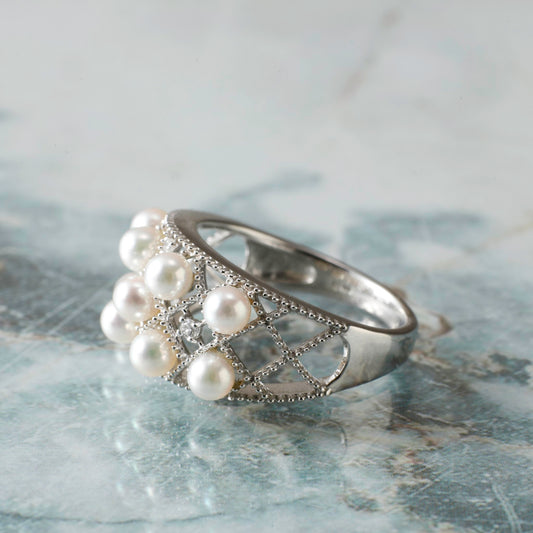 アコヤベビーパールリング(0.16ctダイヤ付き)